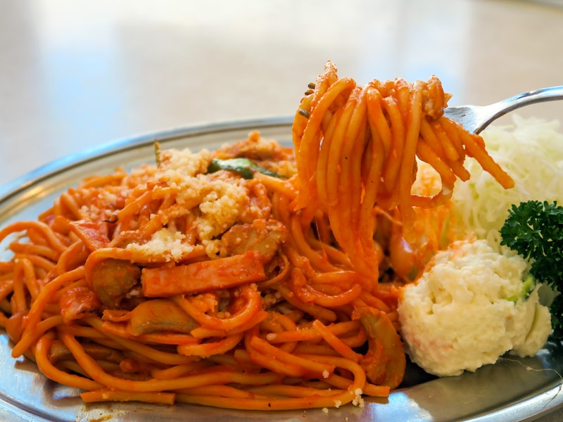 センターグリル「スパゲッティーナポリタン」（税込900円）（筆者撮影）