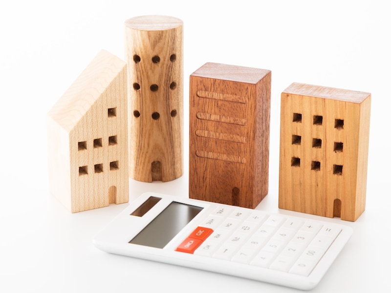 年金が月10万円だと住民税はどうなる？（画像：PIXTA）