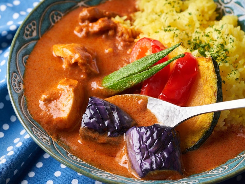 カレーの匂いがきっかけで夫の異変に気付くことに（画像：PIXTA）