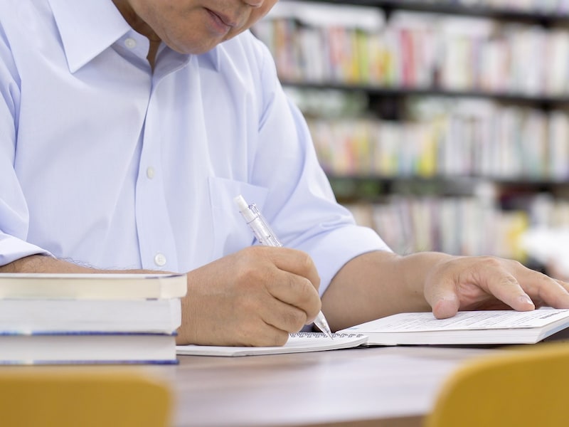 3年間厚生年金に加入して働くと年金はいくら増える？（画像：PIXTA）