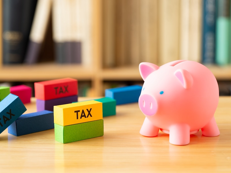 年金支給日の前に生活が苦しくなる（画像：PIXTA）