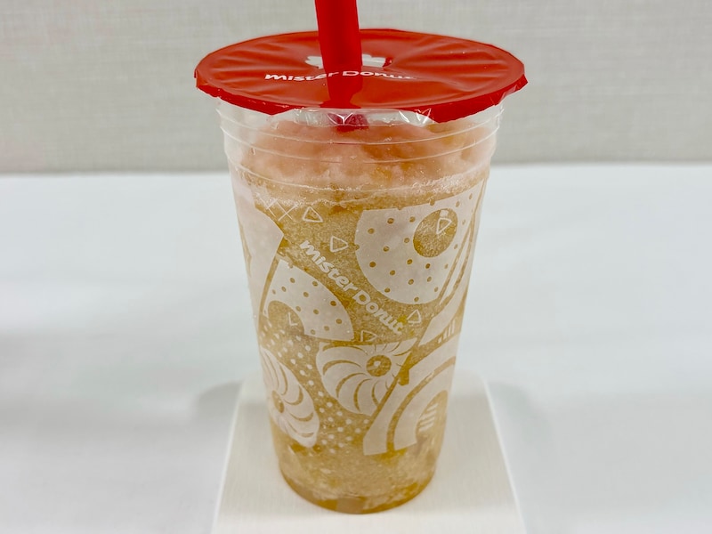 「シャリもぐフォンリービン パイン＆ナタデココ」テイクアウト680円／イートイン693円 ※筆者撮影 