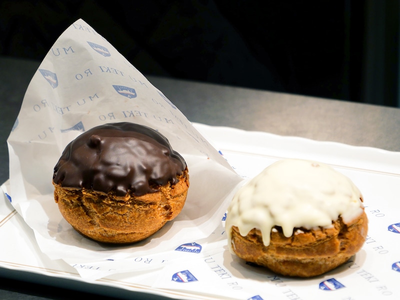 MUTEKIRO BASEGATE横浜関内店「シューシュプレーム（ショコラ、バニラ）」（各税込648円）（筆者撮影）