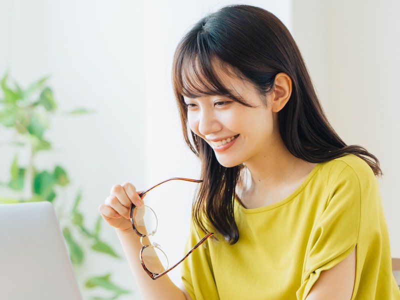 NISAでは配当と株主優待の両方を期待できる銘柄に注目（画像：PIXTA）