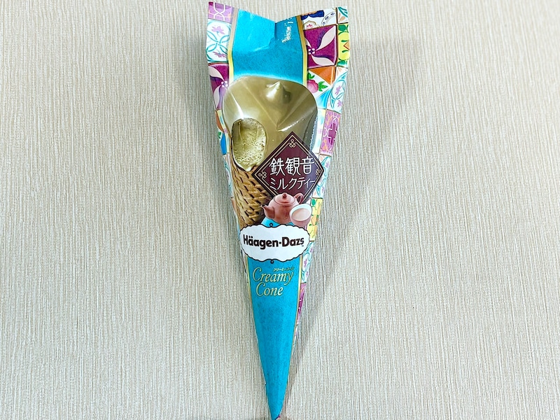 【セブン-イレブン】「ハーゲンダッツ クリーミーコーン 鉄観音ミルクティー」413円 （税込） 