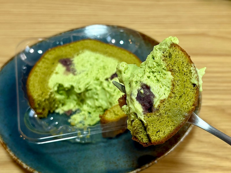甘みと苦味のバランスが絶妙。ふわふわ食感もたまりません！ 