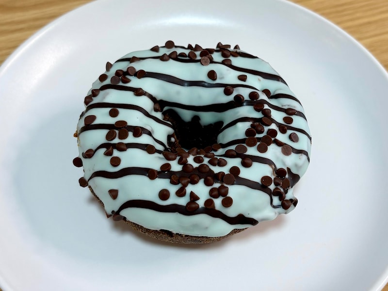 「ミント チョコ ケーキ」テイクアウト378円／イートイン385円 