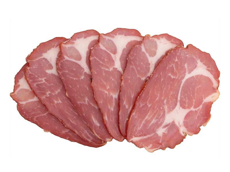 肉の摂取量と病気リスクの関係性　※画像出典：PIXTA