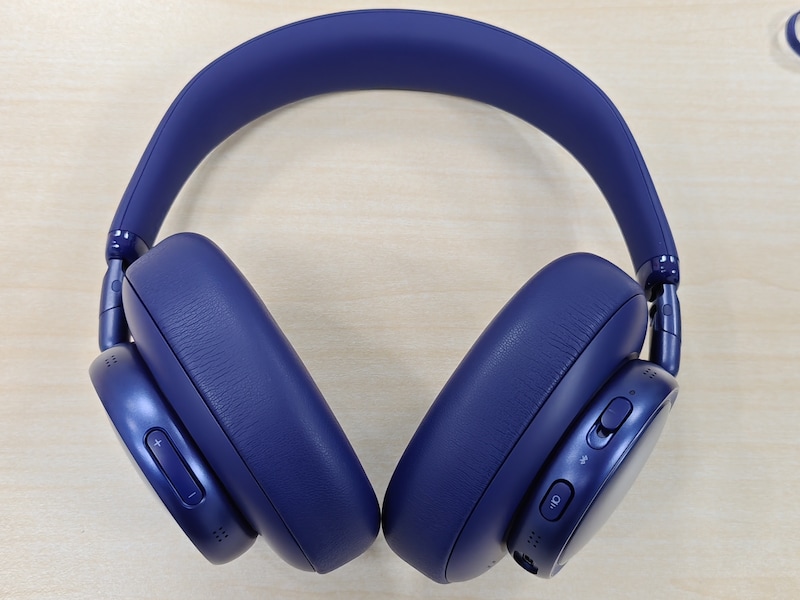 オーバーイヤーJBL Live 780NC