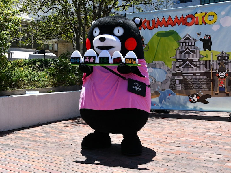 全部食べちゃうモン