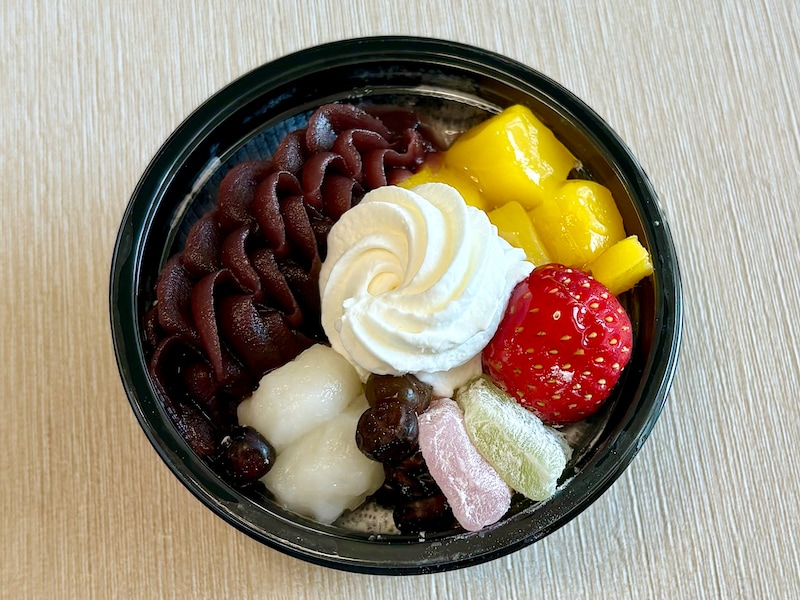 「春の桜 クリームあんみつ桜こしあん」367円（税込）  