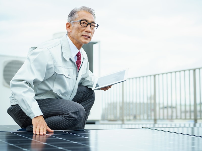 65歳から年金を受け取りながら70歳まで働くと、年金は増えますか？（画像：PIXTA）