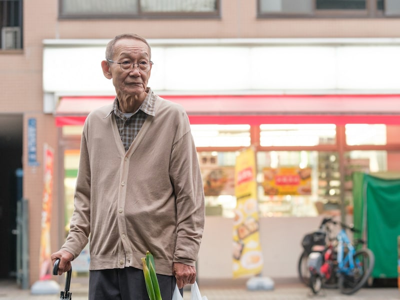 男性