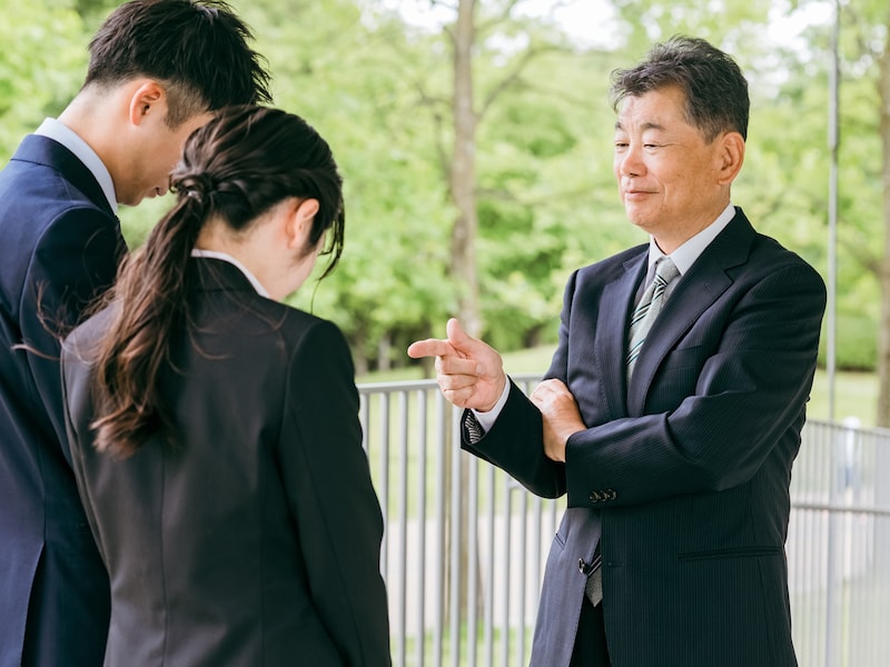 正しいことを言って相手を負かせば、自分の主張は通るかもしれませんが…… ※画像：PIXTA