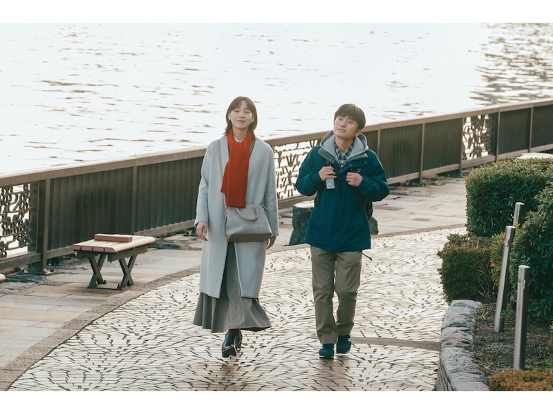『平行と垂直』2026年8月28日公開 ©2026「平行と垂直」製作委員会
