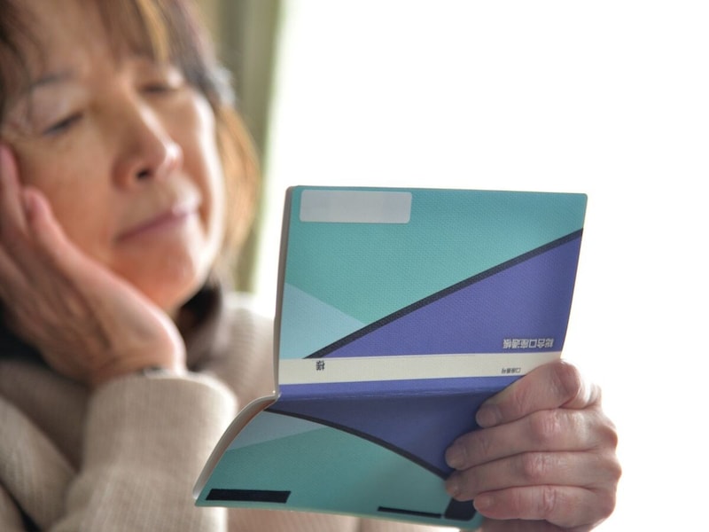 年金と貯金_60代女性