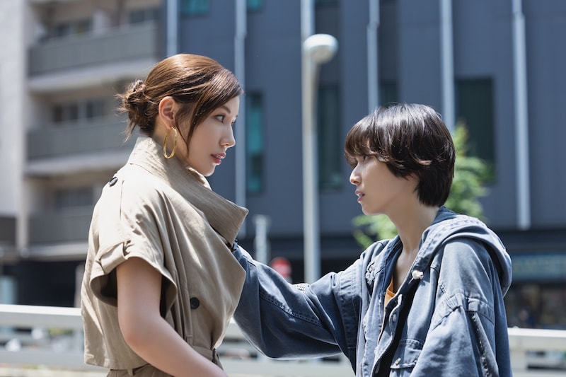 仲里依紗と松岡茉優