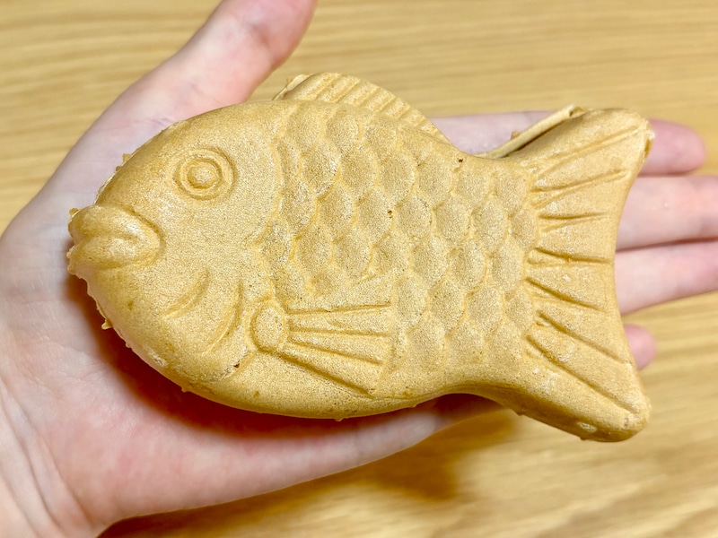 商品名の通り、頭からしっぽの先まであんこが詰まっています 