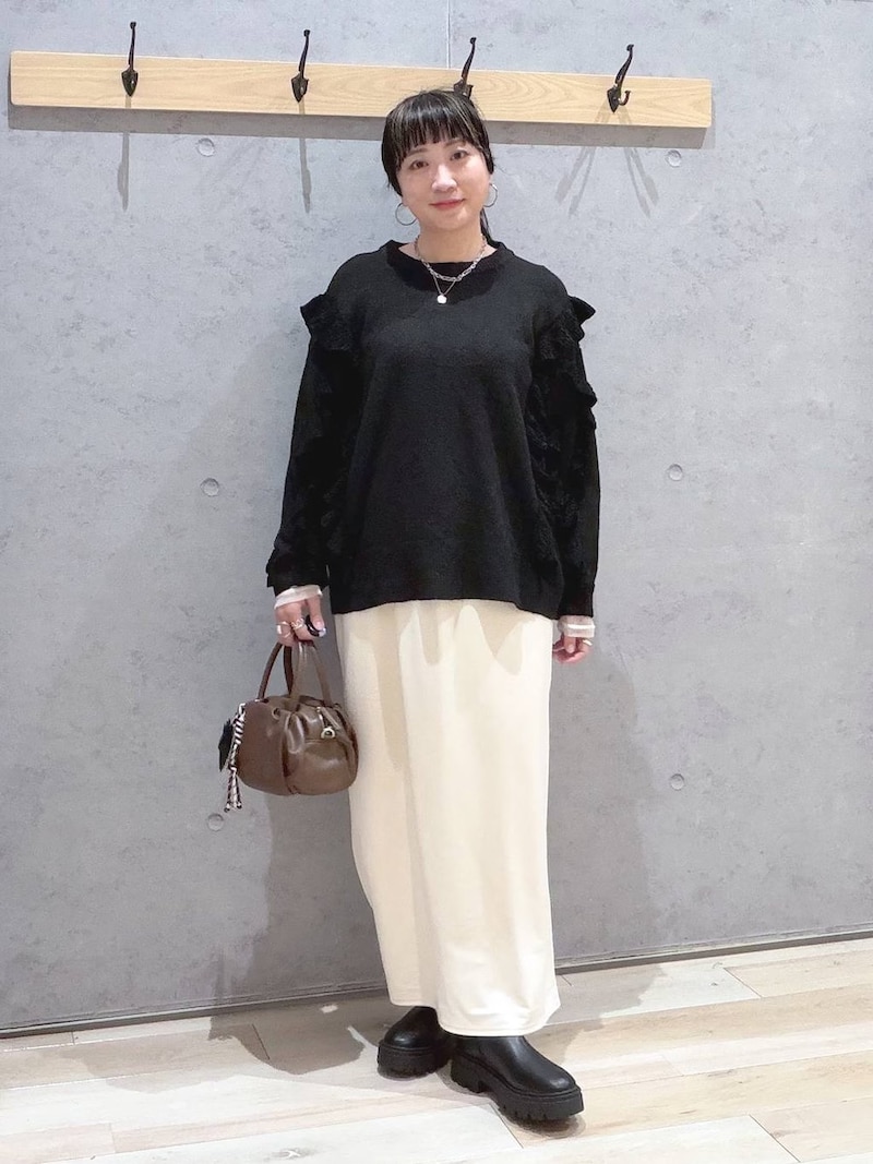 厚底ソールのブーツはスタイルアップもかないます 出典:WEAR