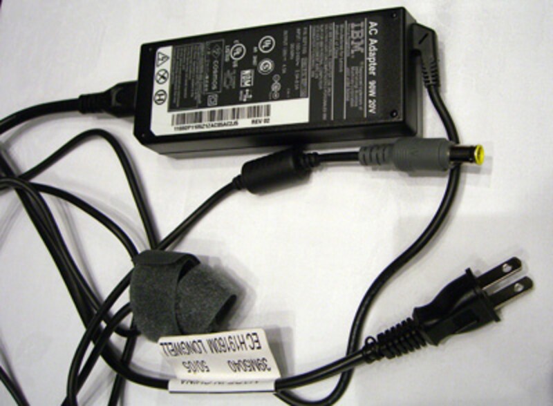 ThinkPad T60 ACアダプタ