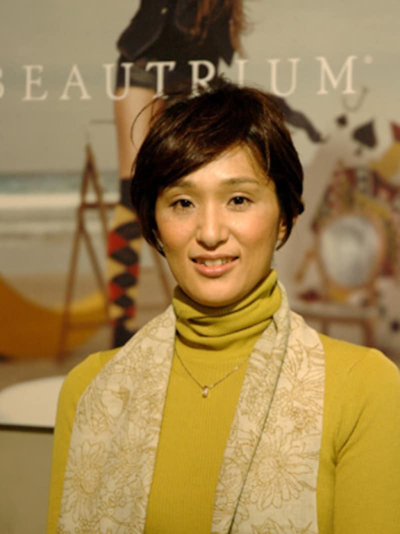 老けないショートヘア