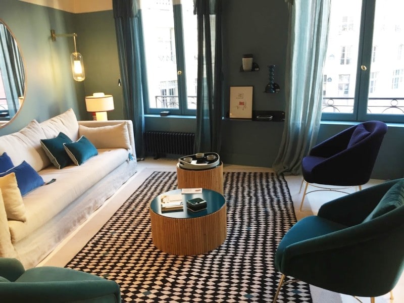 サラ・ラヴォワンヌ