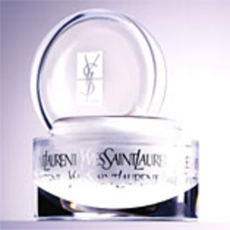 イヴ・サンローラン・パルファン　タン　マジュール