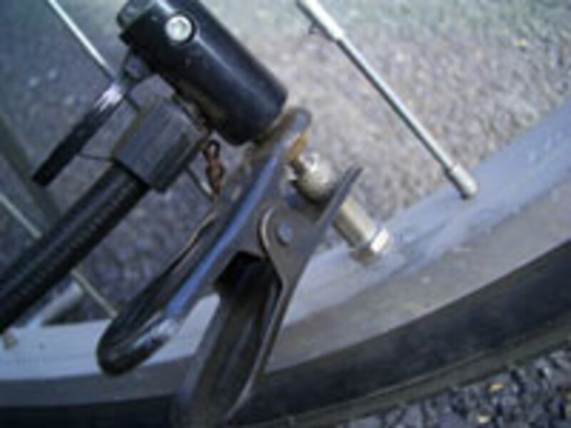 自転車 パンク修理 パッチゴム はがし方