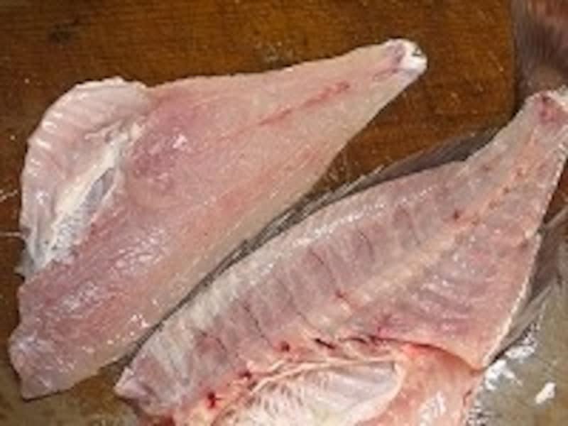 鯛の塩焼きの作り方 三枚おろしや焼き方など 男の料理 All About 鯛の塩焼きの作り方 三枚おろしや焼き方など 男の料理 All About
