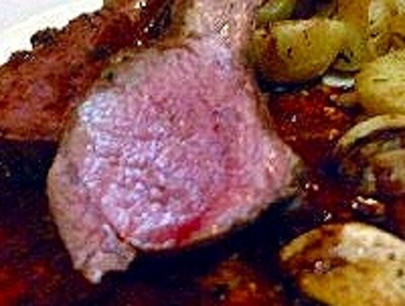 骨付きラム肉のロースト