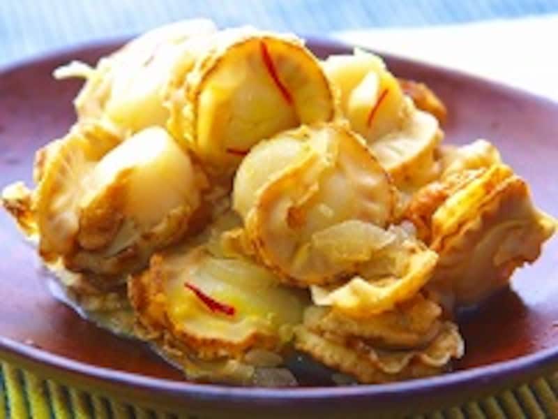 ホタテのサフラン蒸し