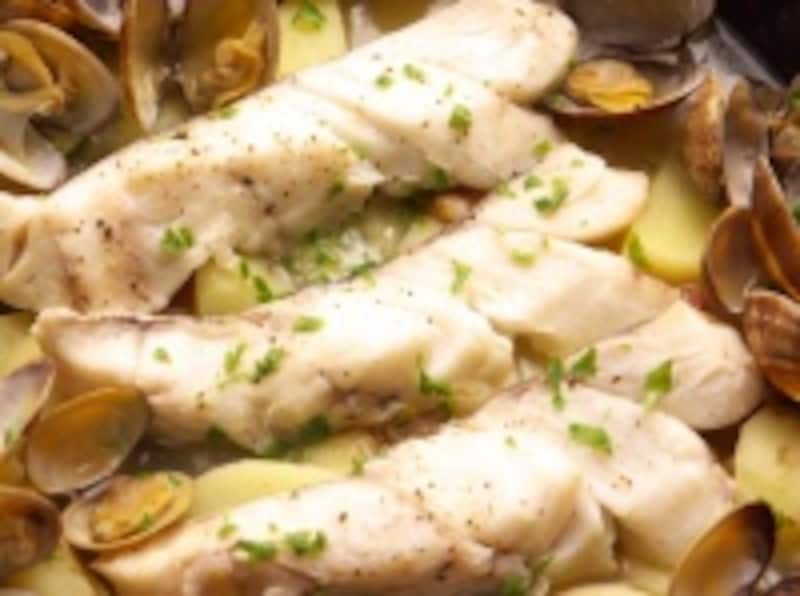 タラとジャガイモのアサリ風味