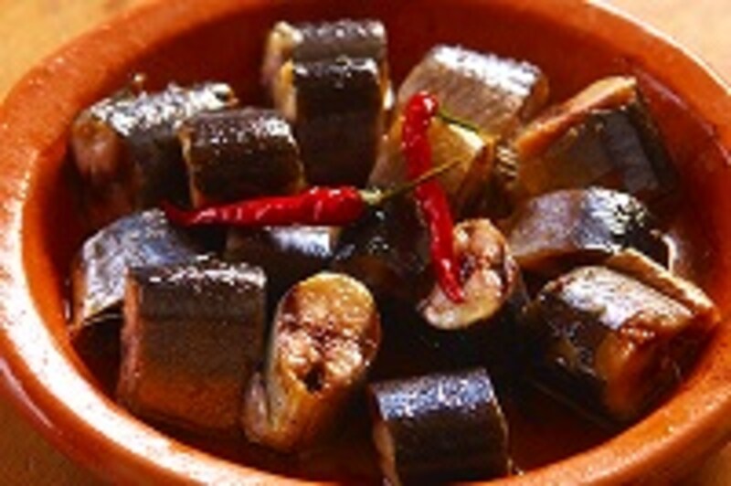 サンマの唐辛子オリーブ油煮