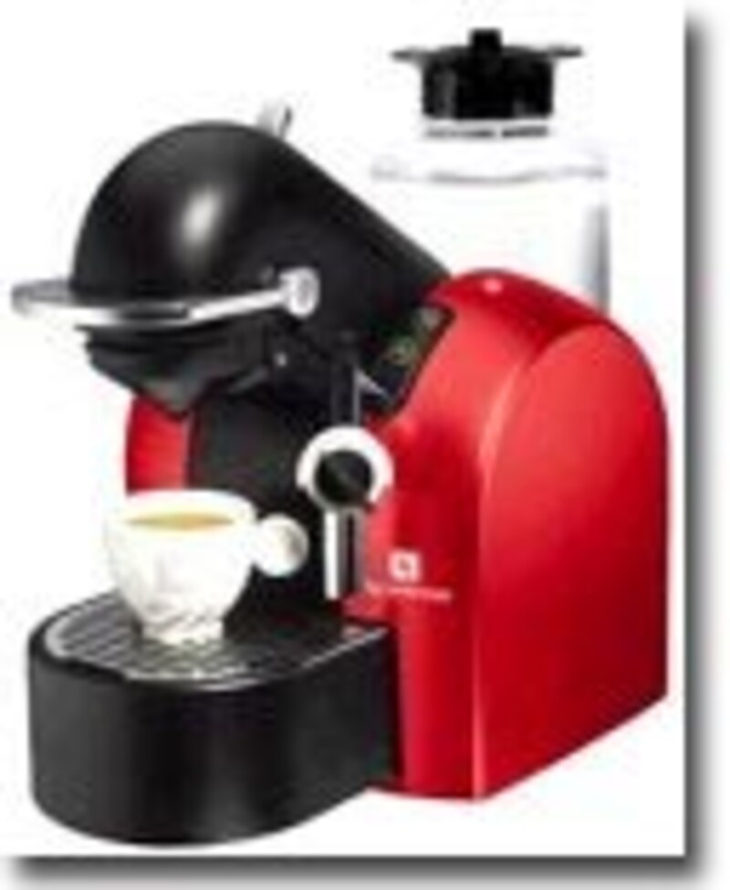 【日本未発売】 手間いらずの上質コーヒーメーカー コーヒーメーカー