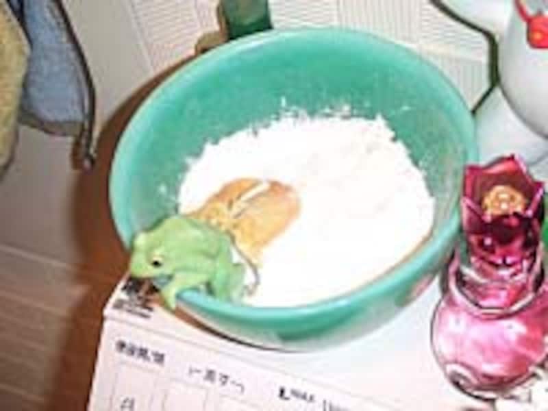 重曹を消臭とインテリアを兼ねて飾りましょう