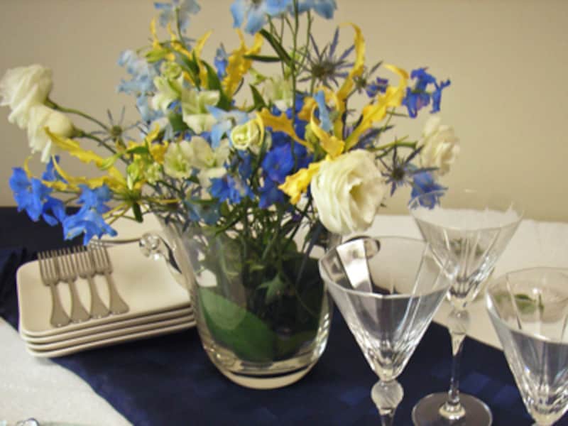 夏のテーブル花のイメージ
