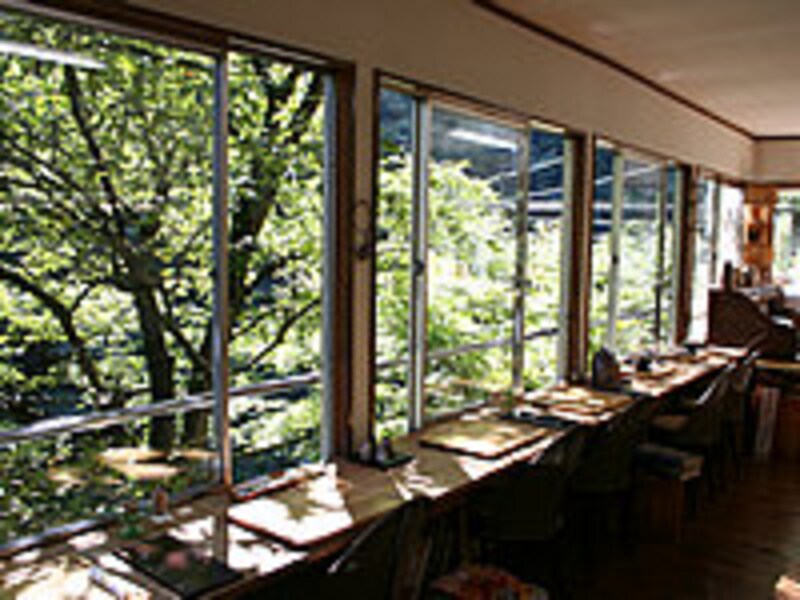 ギャラリーぽっぽ店内