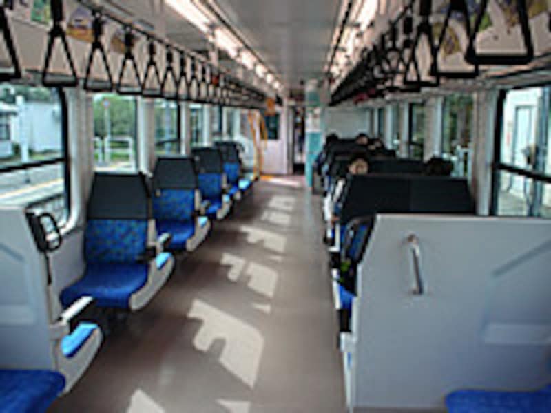 キハE200車内
