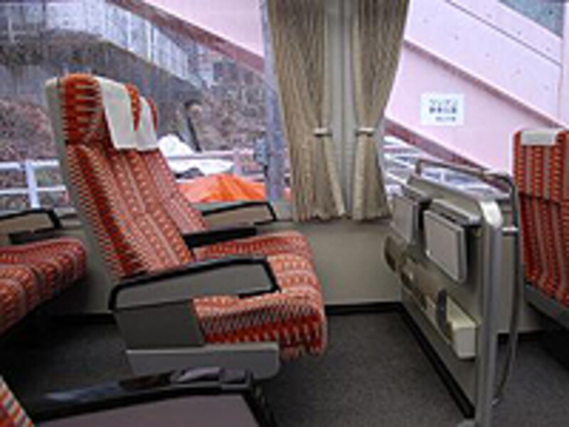 ひだ車内