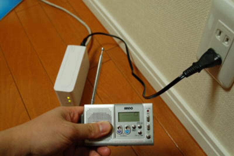 PLCにラジオを近づける