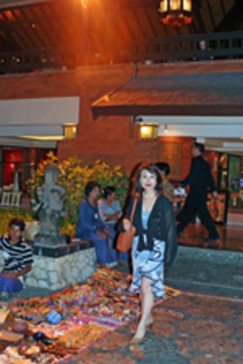 ナイトバザール