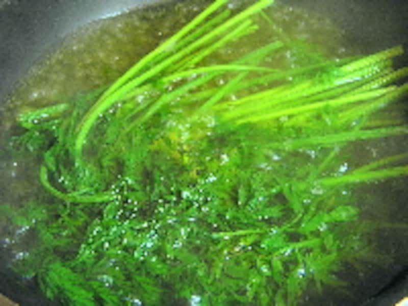 にんじんの葉のふりかけ