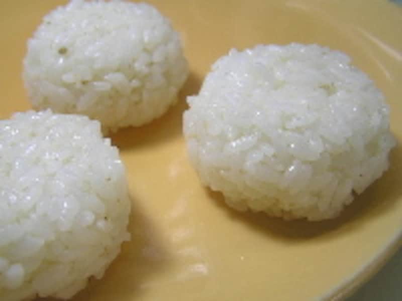 ゆかりミニおにぎり