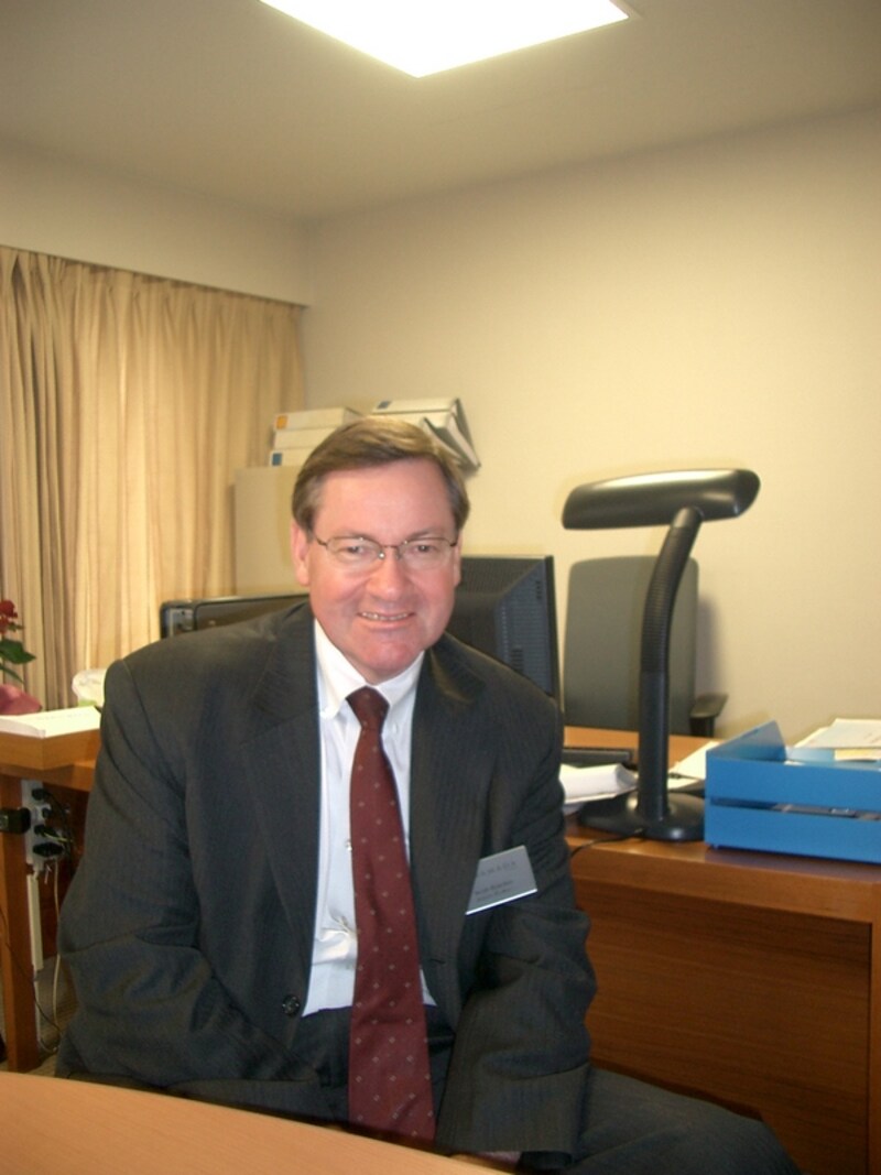 ブッチャー総支配人外