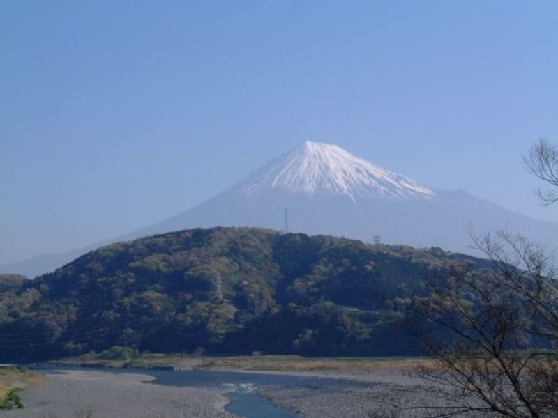富士川楽座から富士山を望む