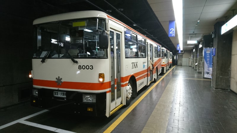 立山トンネルトロリーバス