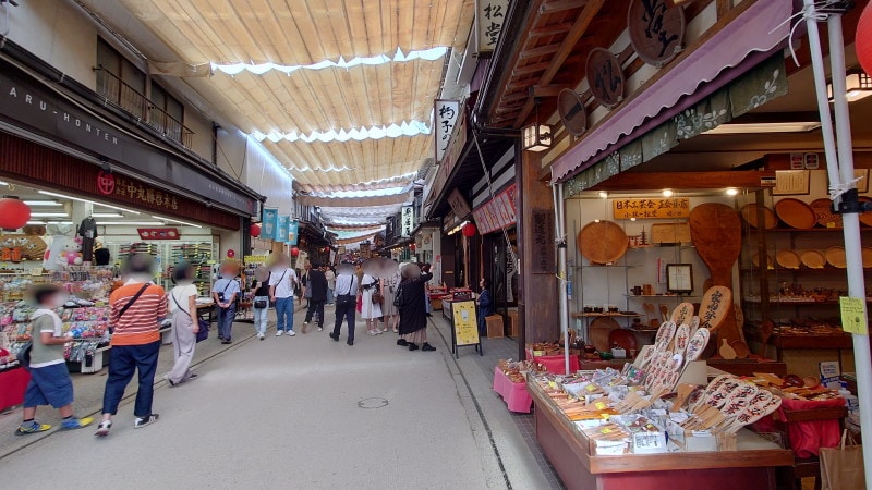 宮島の風景(7)/門前の商店街
