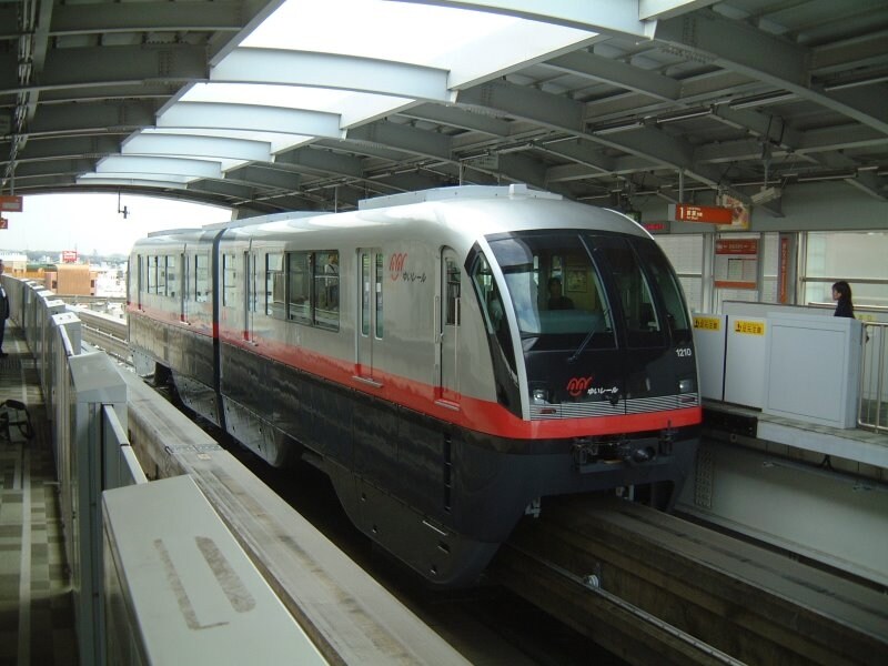 沖縄都市モノレール（ゆいレール）