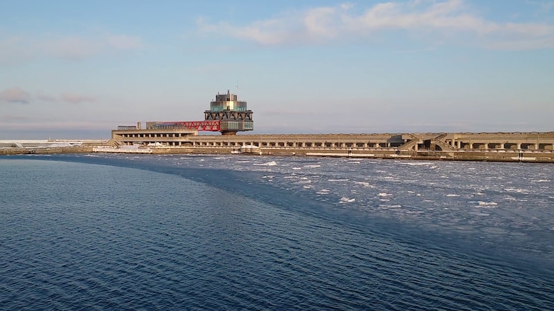 ガリンコ号III IMERUからの紋別港の眺め