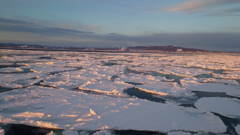 紋別の流氷(10)/サンライズ便からの眺め